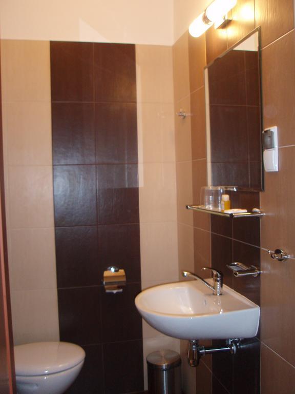 Hotel Bosir Μπιάλιστοκ Δωμάτιο φωτογραφία