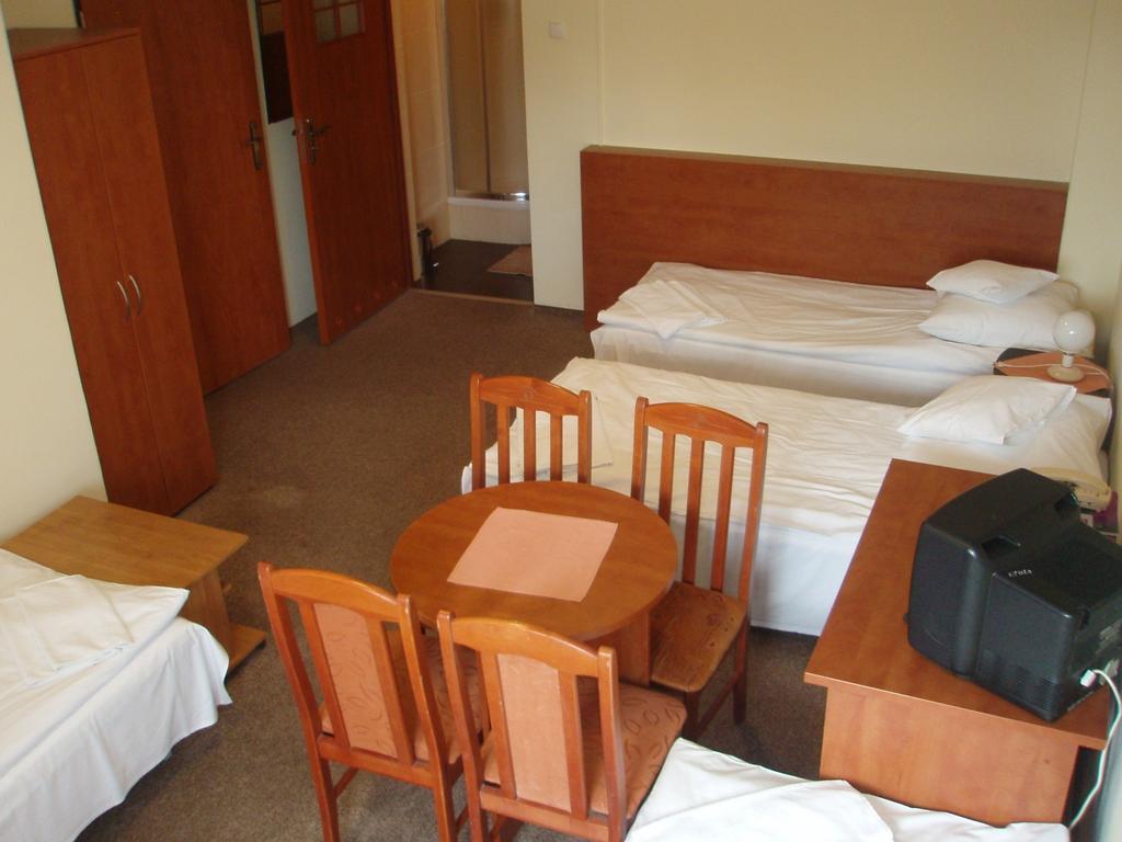 Hotel Bosir Μπιάλιστοκ Δωμάτιο φωτογραφία